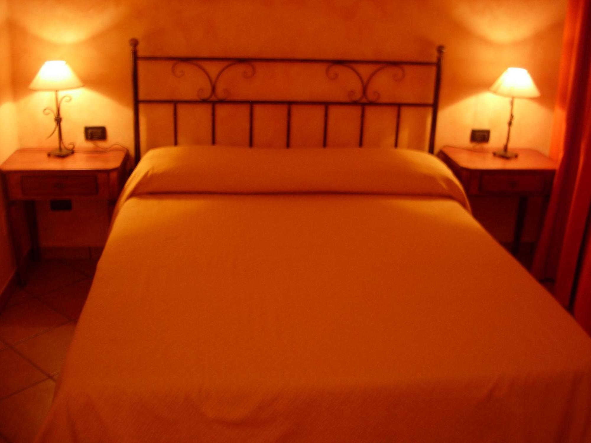 Angelucci Agriturismo Con Camere E Agri Camping Lanciano Exterior photo