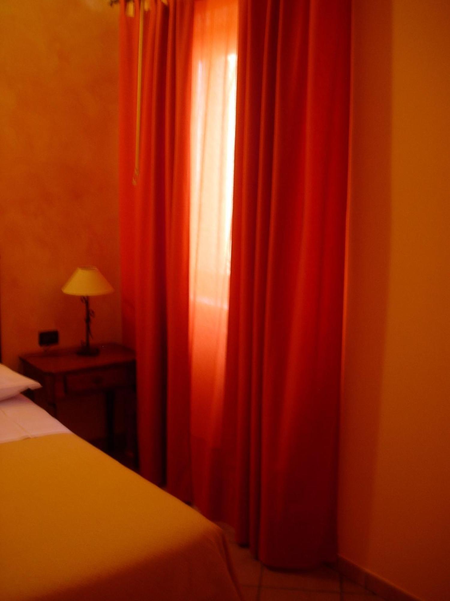 Angelucci Agriturismo Con Camere E Agri Camping Lanciano Exterior photo