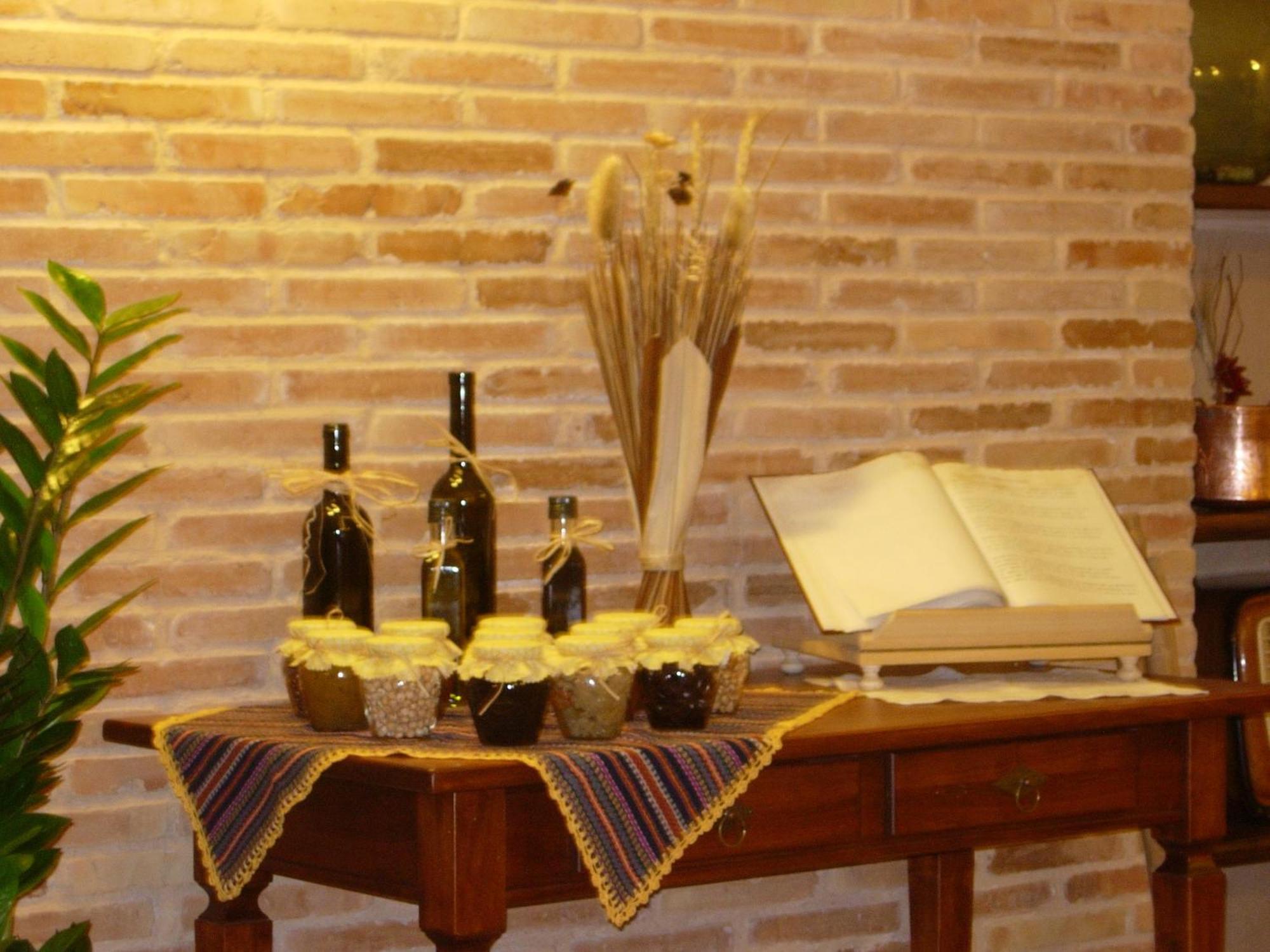 Angelucci Agriturismo Con Camere E Agri Camping Lanciano Exterior photo