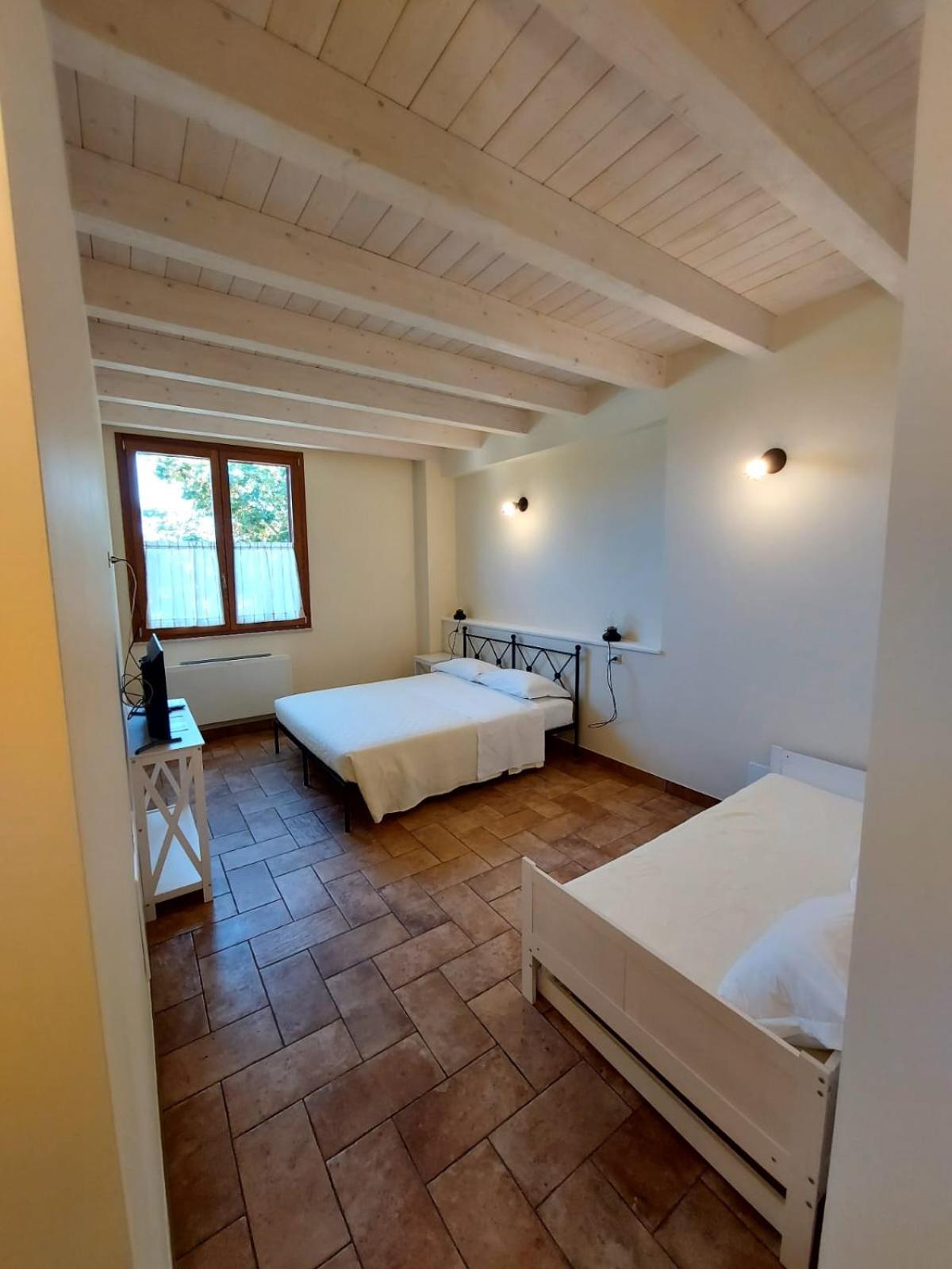Angelucci Agriturismo Con Camere E Agri Camping Lanciano Exterior photo